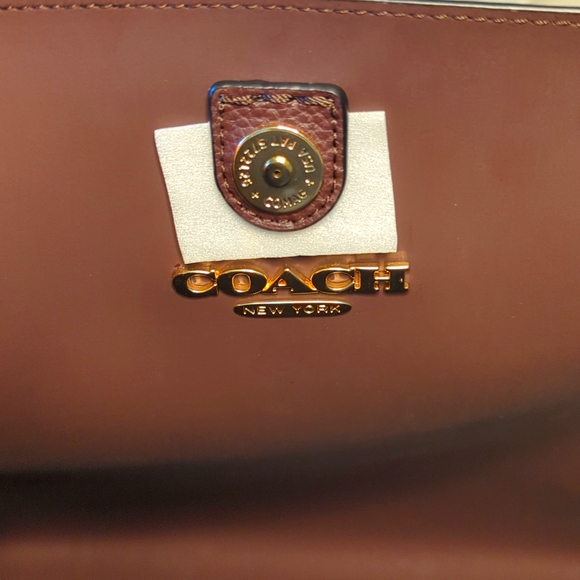 Coach Black Leather Town Tote NWT - Picture 9 of 11